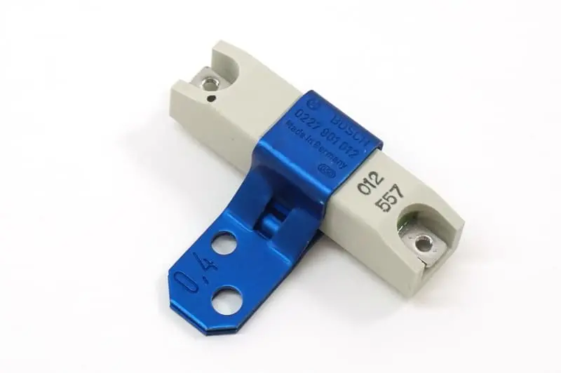 046 905 109 - Series Resistor 0.4 Ohms - 78 To 84 1