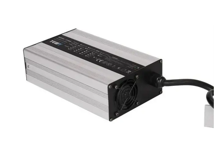 10A 72V Charger 1