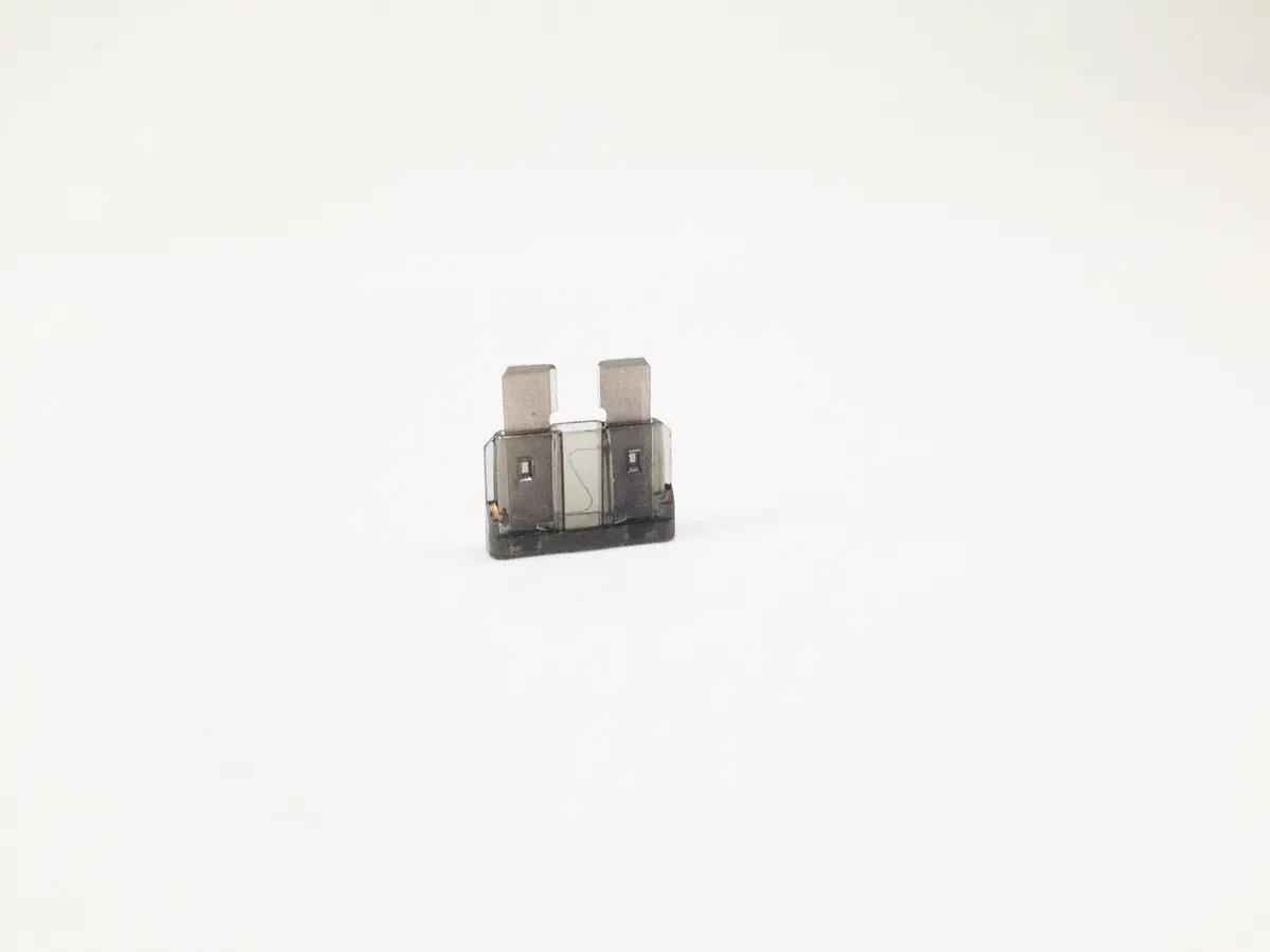 999 607 001 00 - 1 Amp Fuse 1