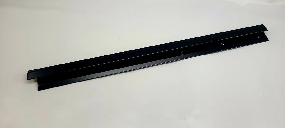 928 564 015 42 - Sunroof Guide Rail - Left - 84 To 95 1