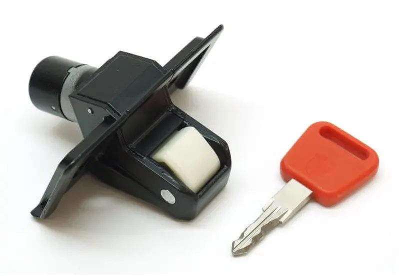928 512 903 02 - Upper Hatch Lock Assembly - No Alarm 78 To 91 - Random Key - No Longer Available 1