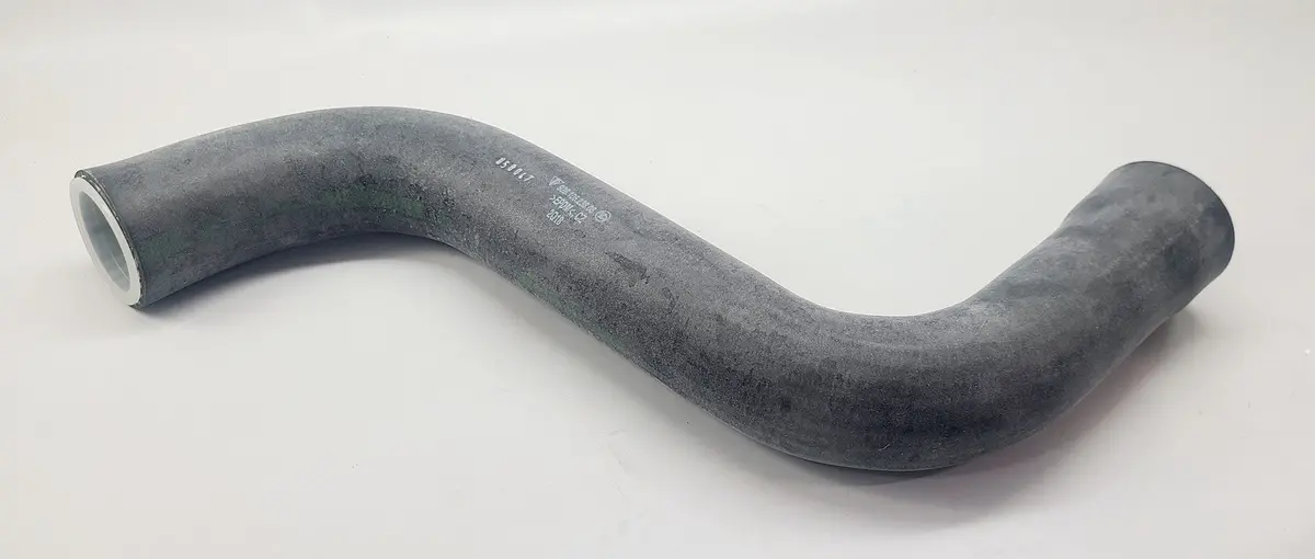 928 106 238 08P - Upper Radiator Hose 85 To 95 - Porsche 1