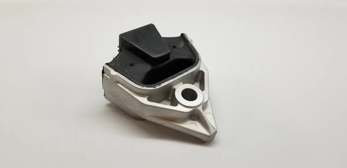 928 375 045 16 Am - Transmission Gearbox Mount 79-95 - Aftermarket 1