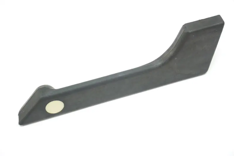 928 537 170 00 70B - Inside Door Handle - Right 1