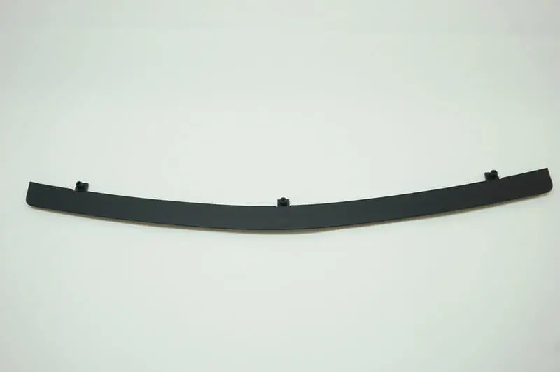 928 559 135 04 - Horizontal Grill Slat - 78 To 86 1