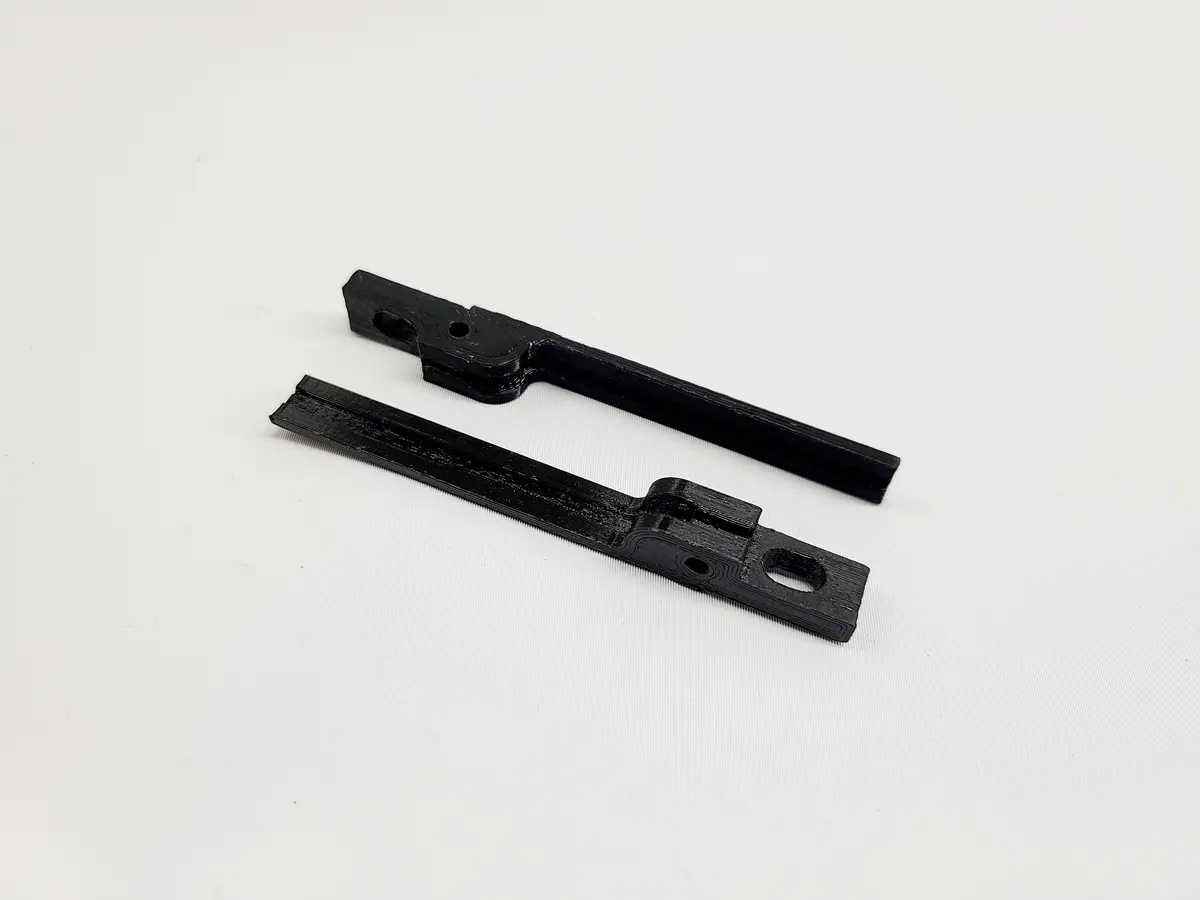 928 564 0578 Am - Sunroof Wind Deflector Springs - Replacement Base 78 To 95 - Pair Left & Right 1