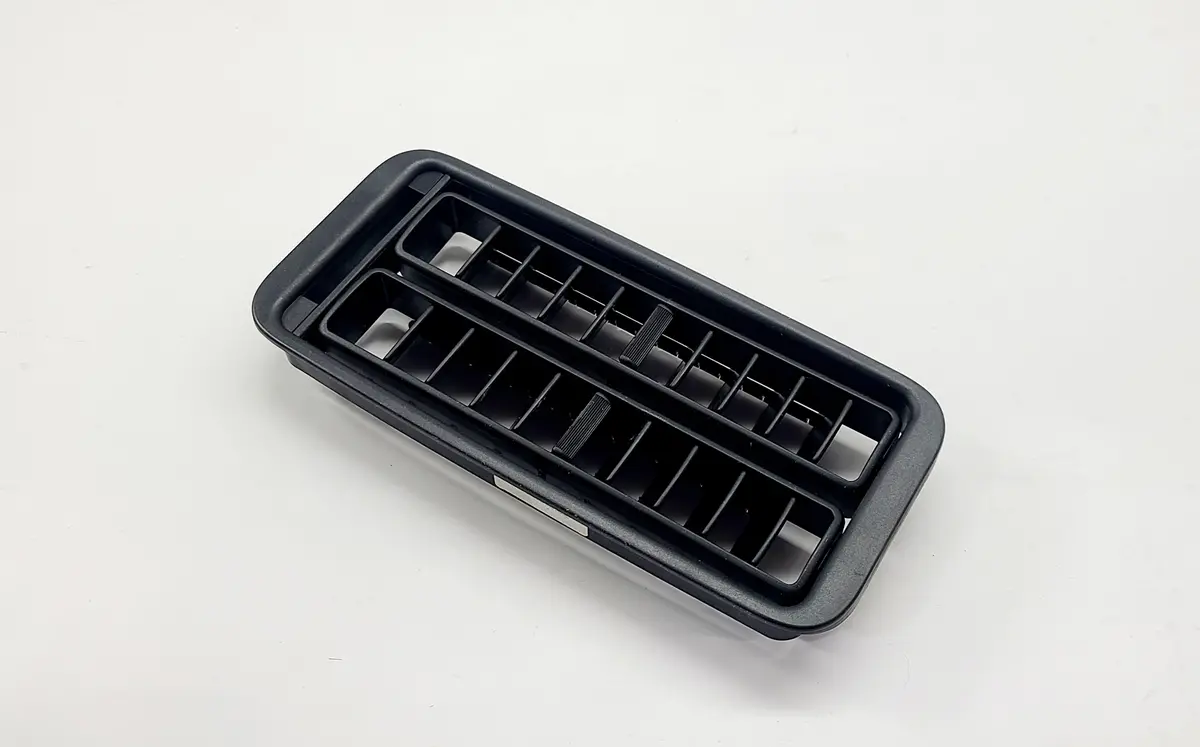 928 573 045 50 - Center Vent - Leather Center Console - Auto Air Conditioning - 80 To 82 1