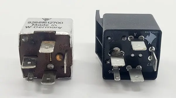 928 615 127 00 - Power Headlight Relay - 78/79 - In Stock 1