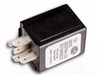 928 618 111 00 - Headlamp Wash Relay - 78 To 95 - Porsche 1