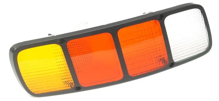 928 631 933 06 - Rear Tail Light Lens Left 78 To 86 - Usa/Can 1