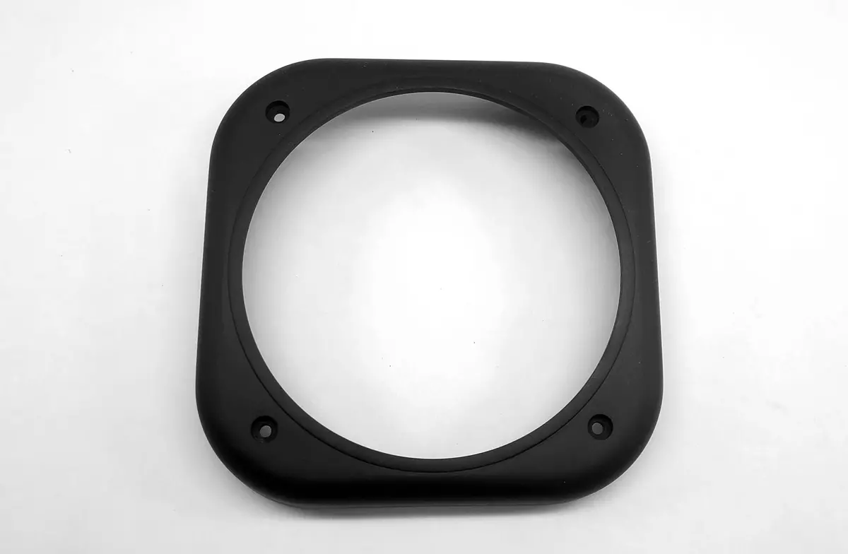 928 645 426 00Am - Square Speaker Surround - Rear Right - 83 To 88 1