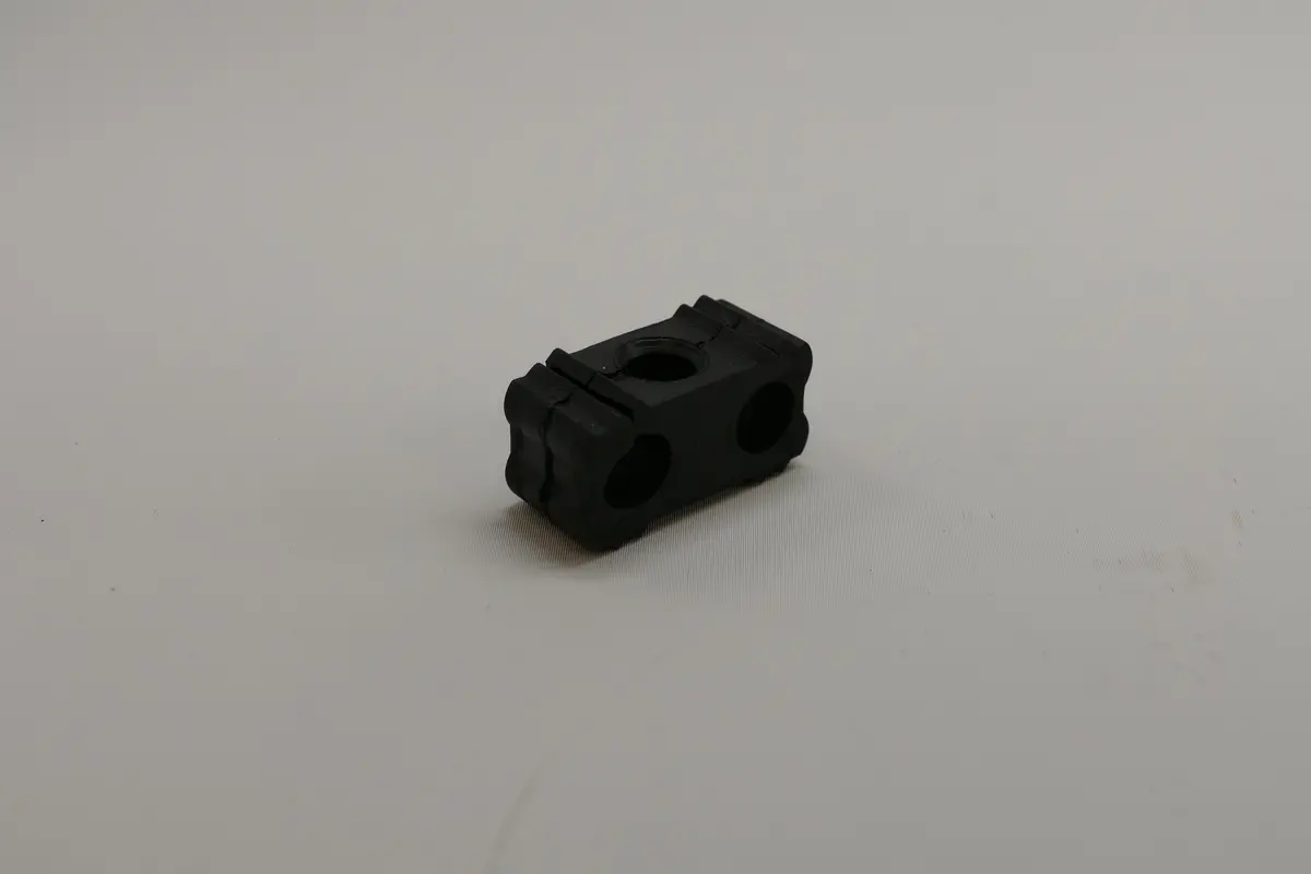928 347 527 00 - Rubber Mount 1