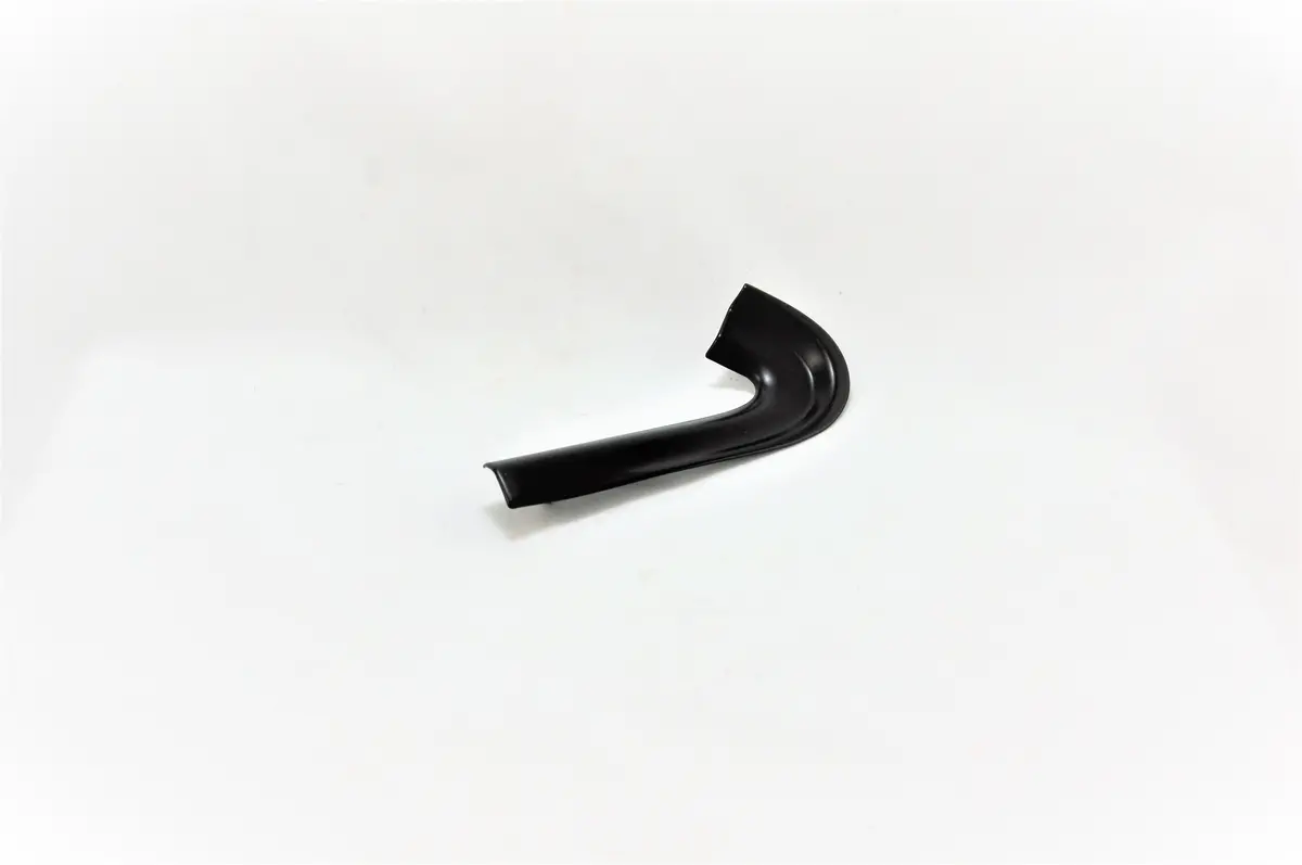 928 537 301 05 70K - Door Window Front Corner Trim - Left 1