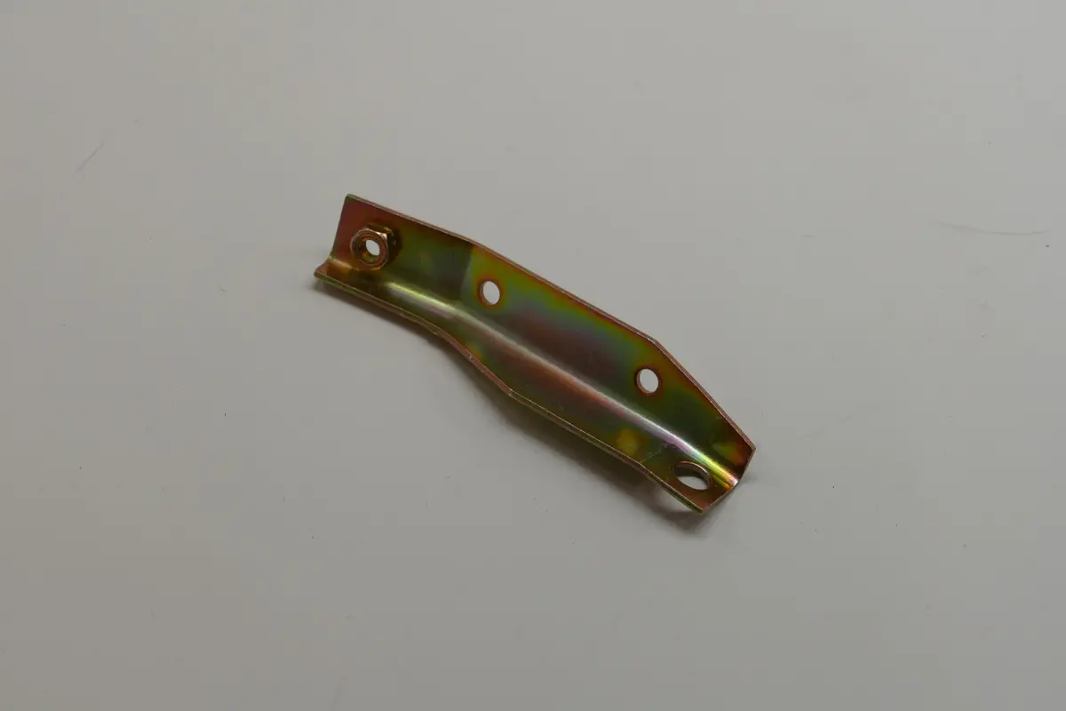928 573 089 02 - Retaining Bracket - Left - Nla 1