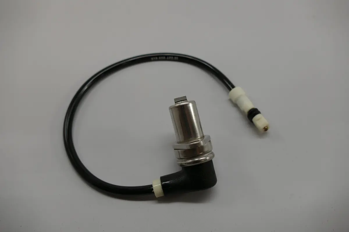 928 606 402 01 - Abs Sensor Rear - 86.5 Usa 86 Row To 95 1