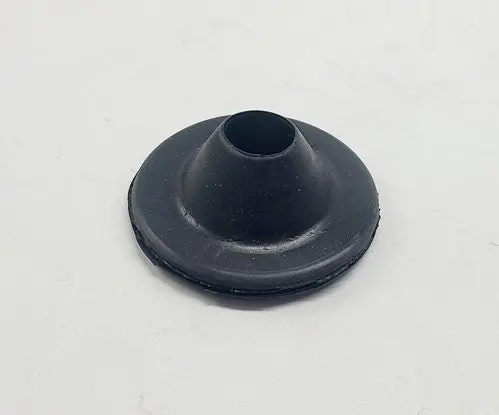999 702 124 50 - Battery Box Positive Cable Exit Grommet 1