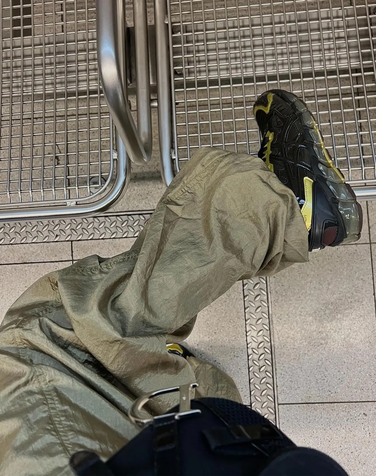 Chute Trouser In Parachute Silver Green 2