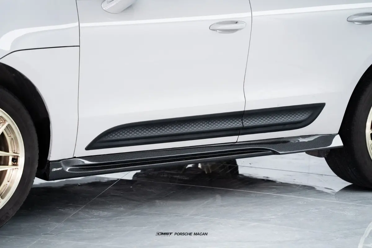 Cmst Pre-Preg Carbon Fiber Side Skirts For Porsche Macan Base / S / T 2022-On 1