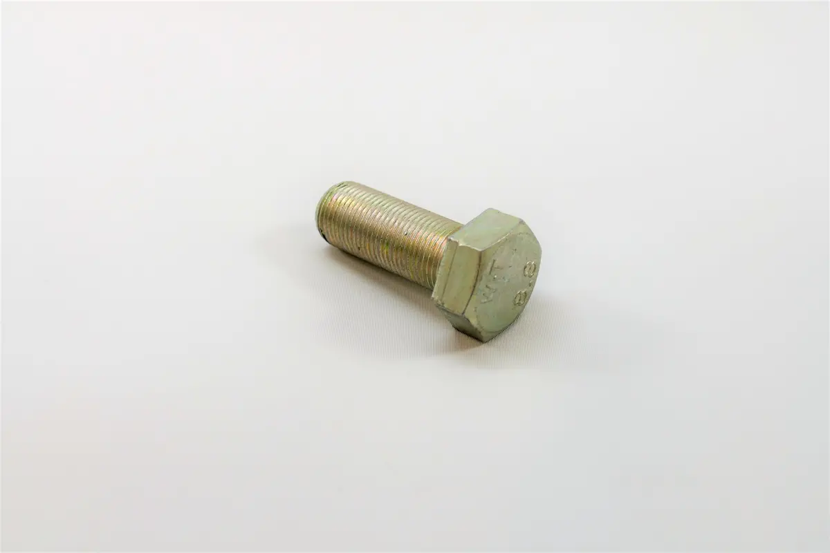 900 083 036 01 - Crank Bolt - M18 X 45 1