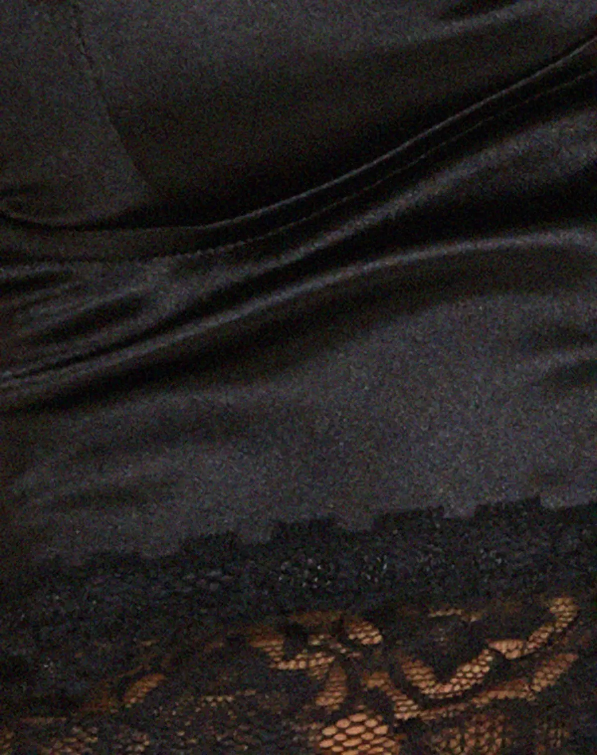 Datuk Crop Top In Satin Black 5