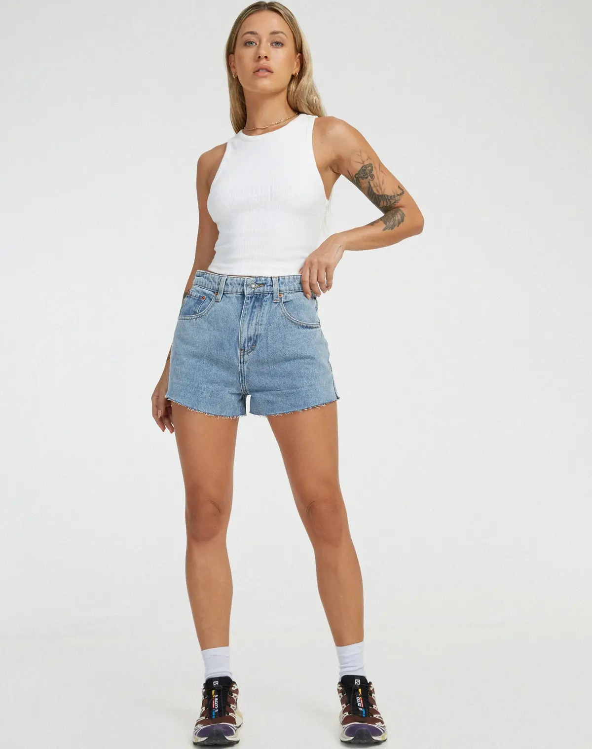 Denim Shorts In Light Wash 3