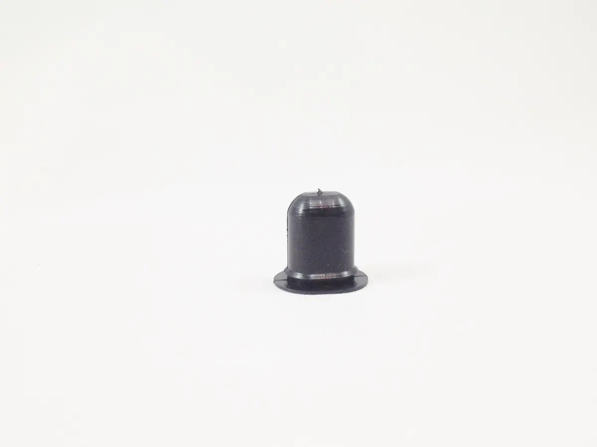 999 702 116 40 - Door Sill Grommet (Black) - 78 To 95 1