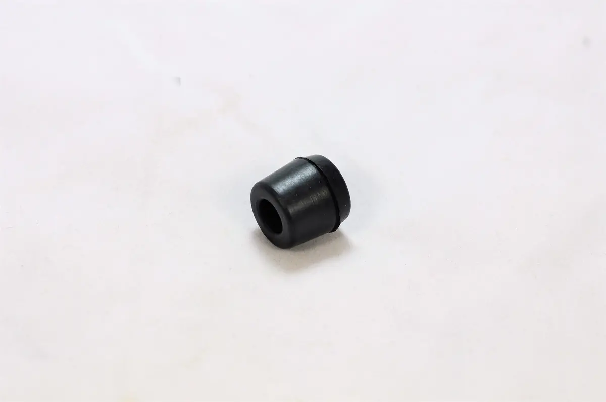 928 110 398 00 - Fuel Injector Rubber Sleeve - 16V K-Jet Only 78 To 83 1