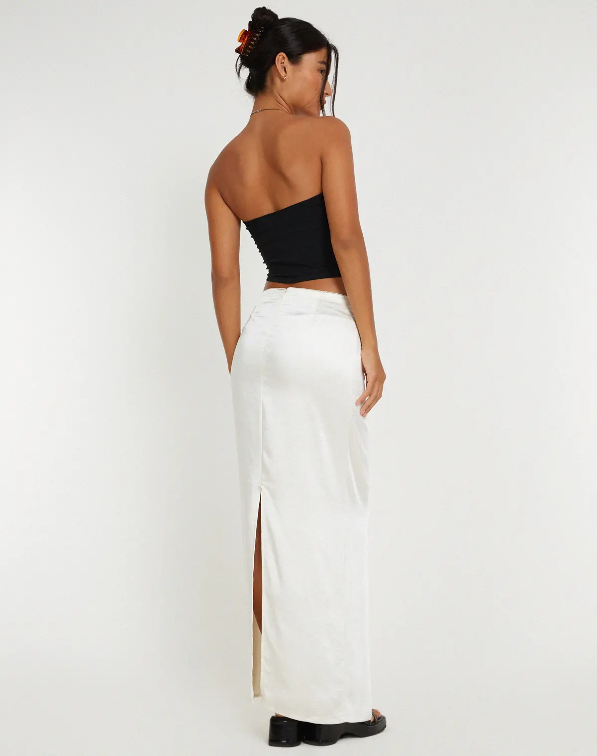Layla Maxi Skirt In Satin Ivory 4