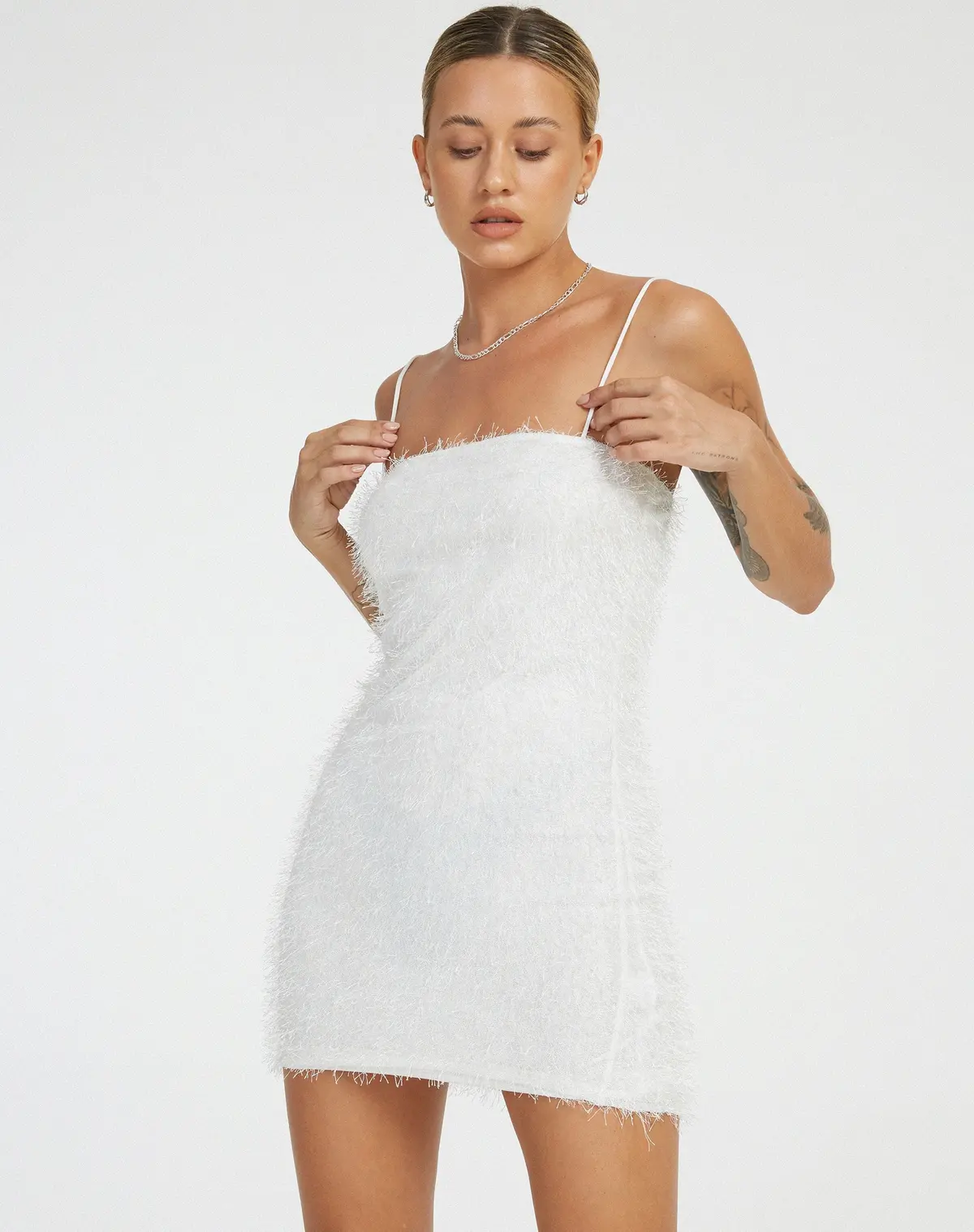 Levaria Mini Dress In White 4
