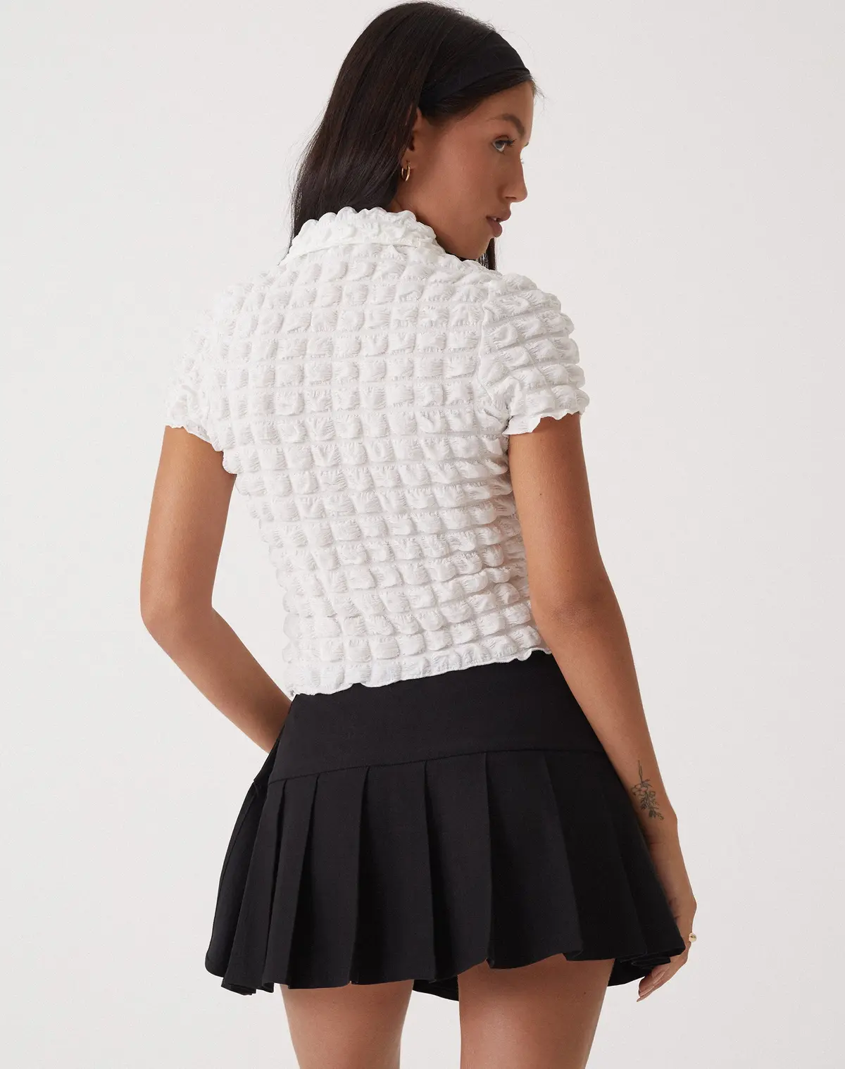 Motel X Olivia Neill Yejin Shirt In Bubble Jersey True White 4