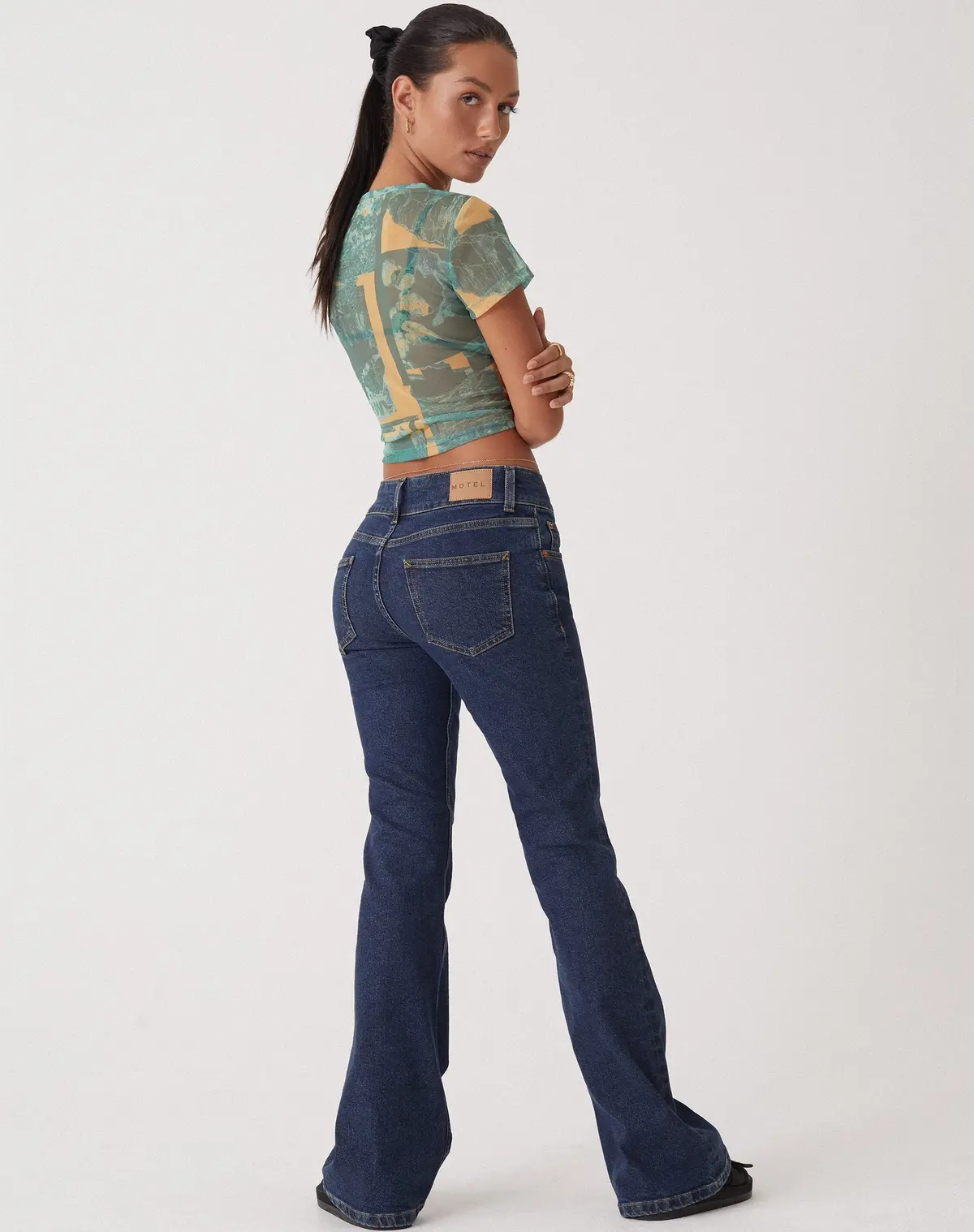 Motel X Olivia Neill Low Rise Bootleg Jeans In Dark Vintage Wash 5