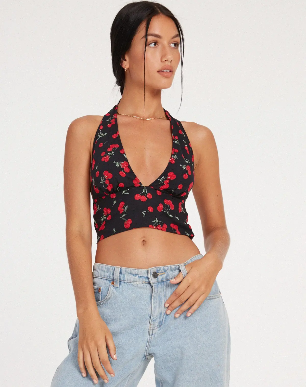 Nanda Crop Top In Cherries Black 1
