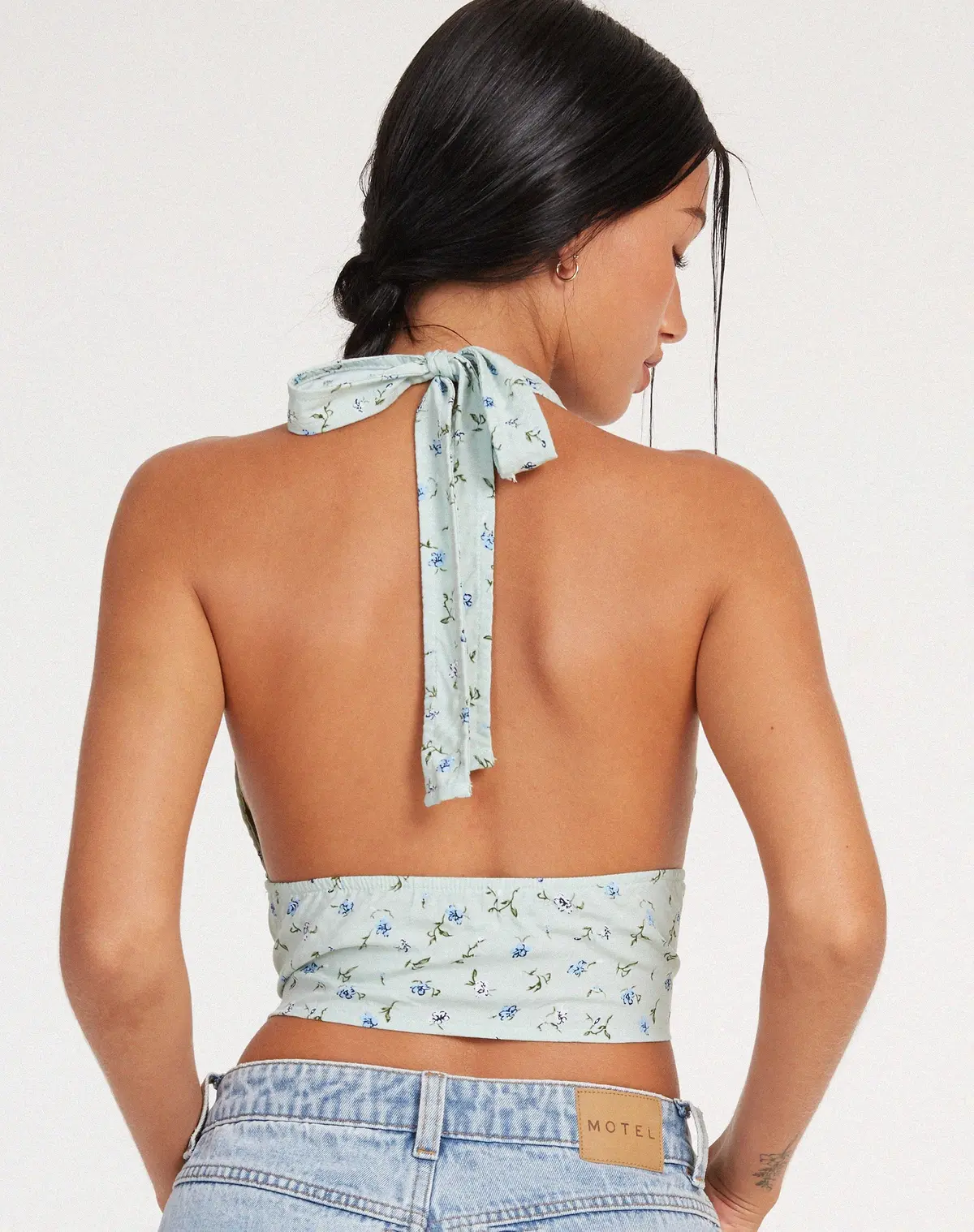 Nanda Crop Top In Pretty Petal Green 3