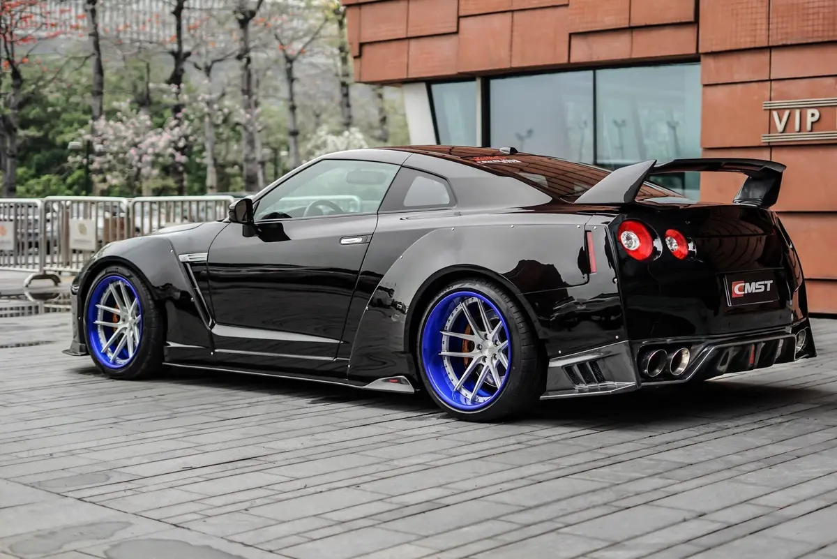 Cmst Facelift Conversion Rear Bumper & Rear Diffuser For Nissan Gtr Gt-R R35 2008-2022 3
