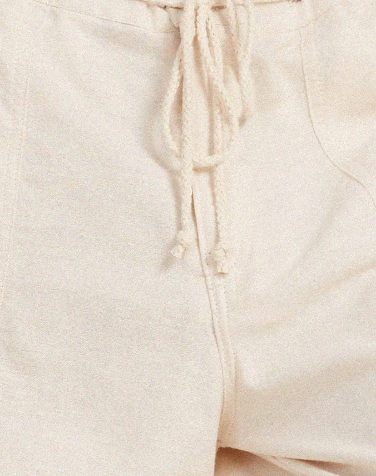 Philia Cargo Trouser In Ecru 5
