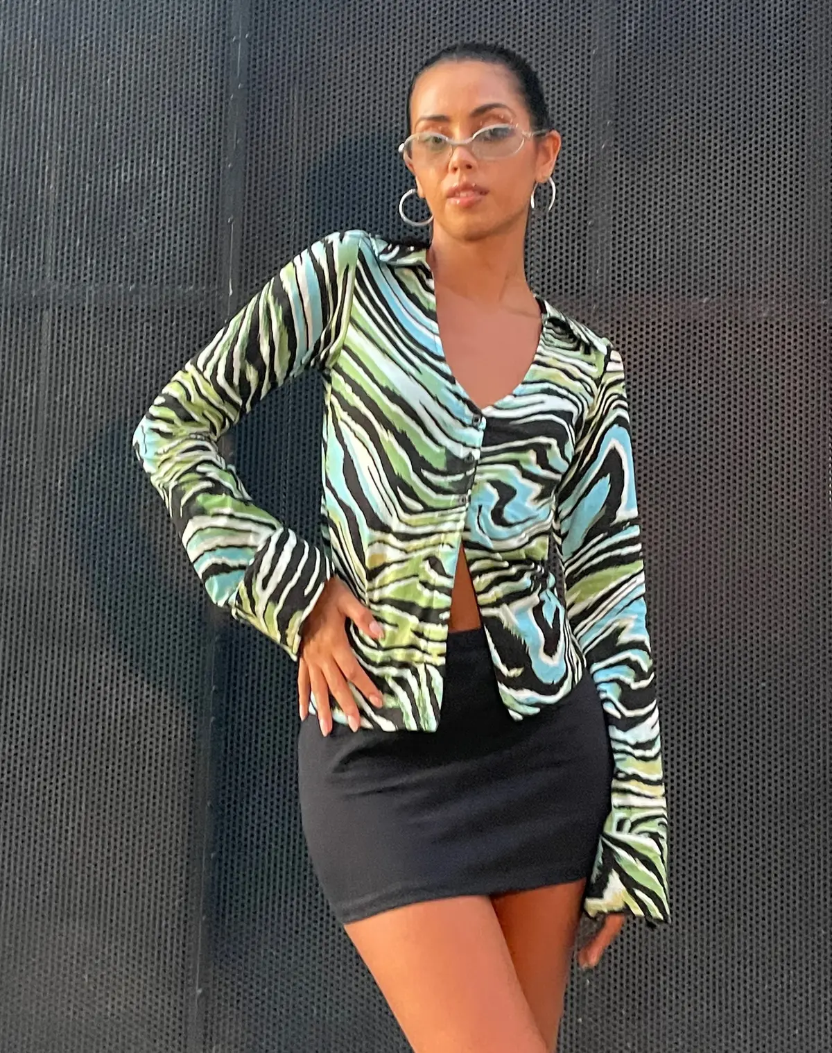 Ruth Shirt In Warped Zebra Blue 1