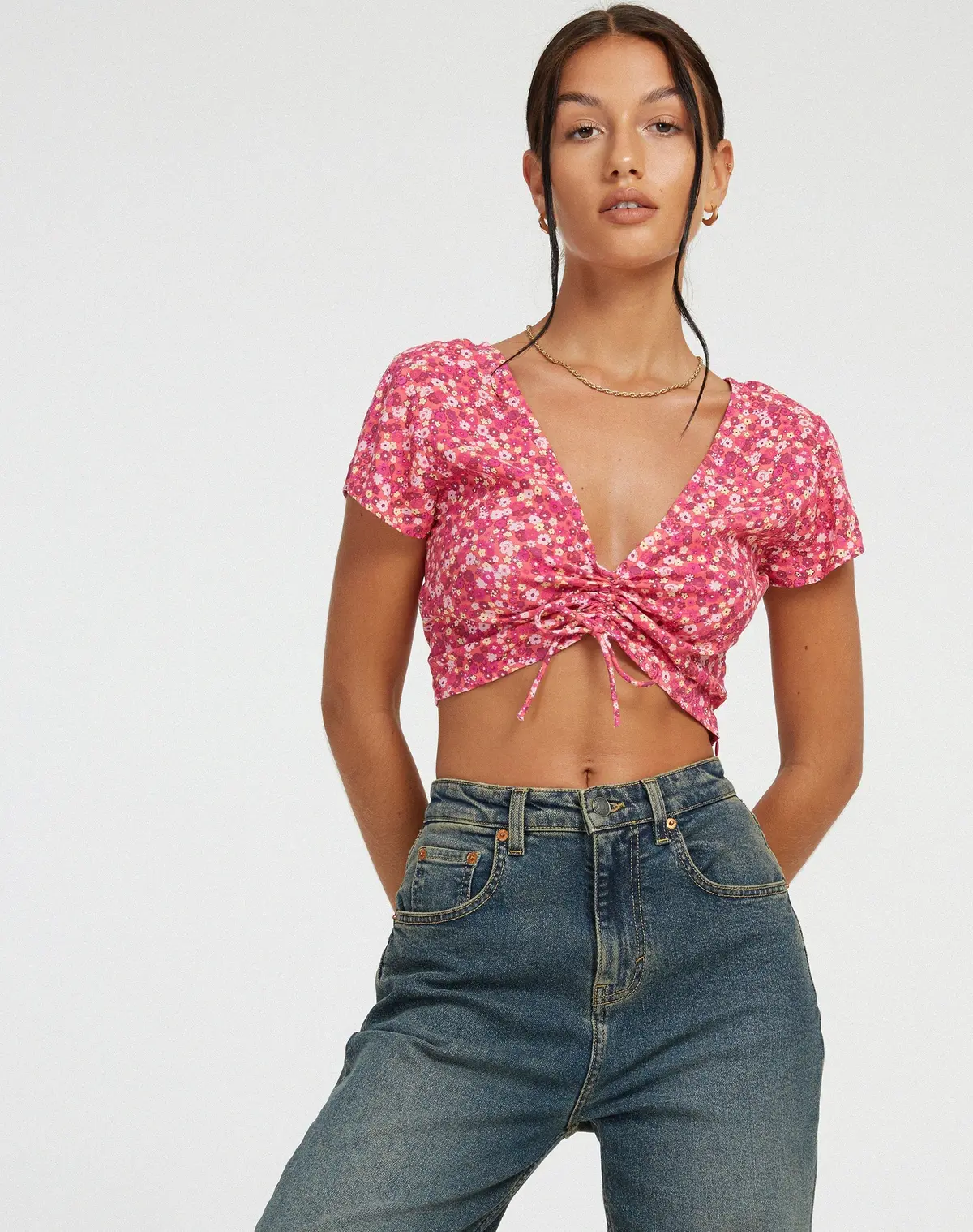 Raeto Crop Top In Ditsy Floral Pink 1