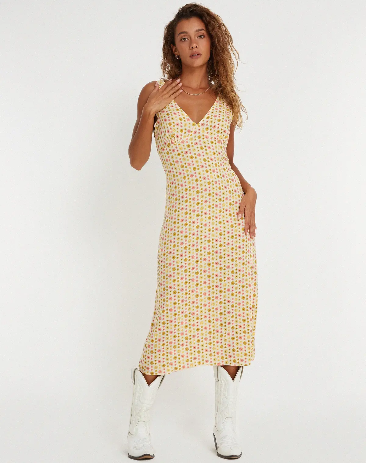 Lisheva Midi Dress In Daisy Chain Cream 1