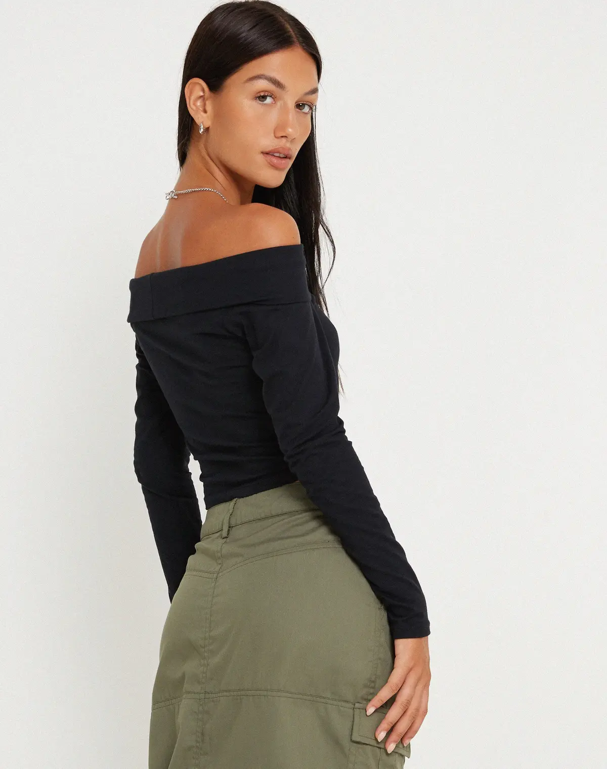 Sarina Top In Black 2