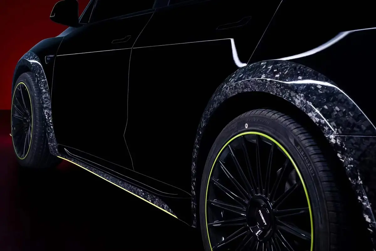 Robot "Starship" Widebody Wheel Arches For Tesla Model Y / Performance 1