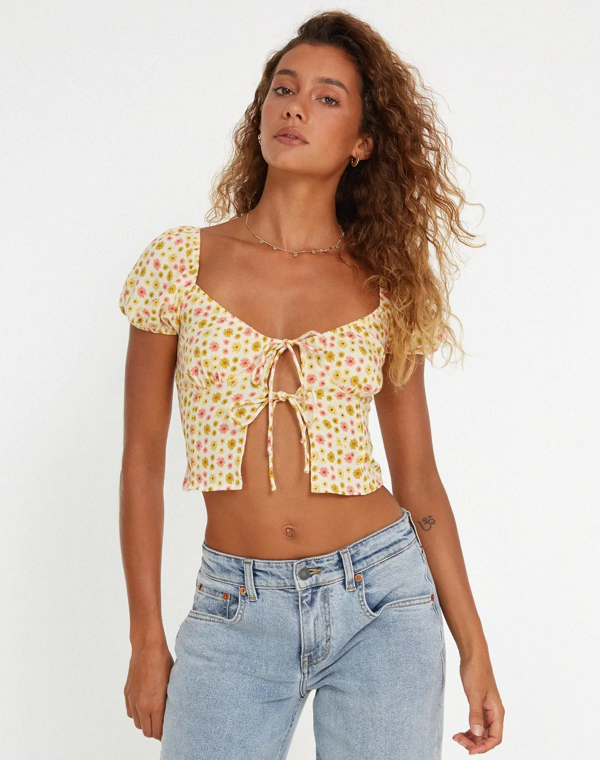 Rom Top In Daisy Chain Cream 1