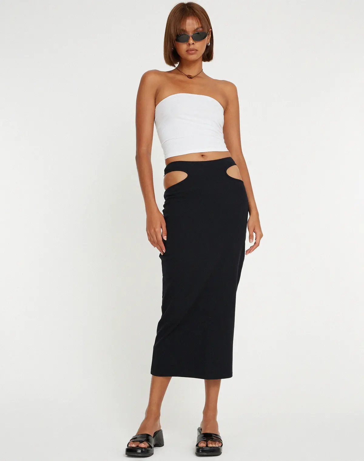 Steira Midi Skirt In Black 1