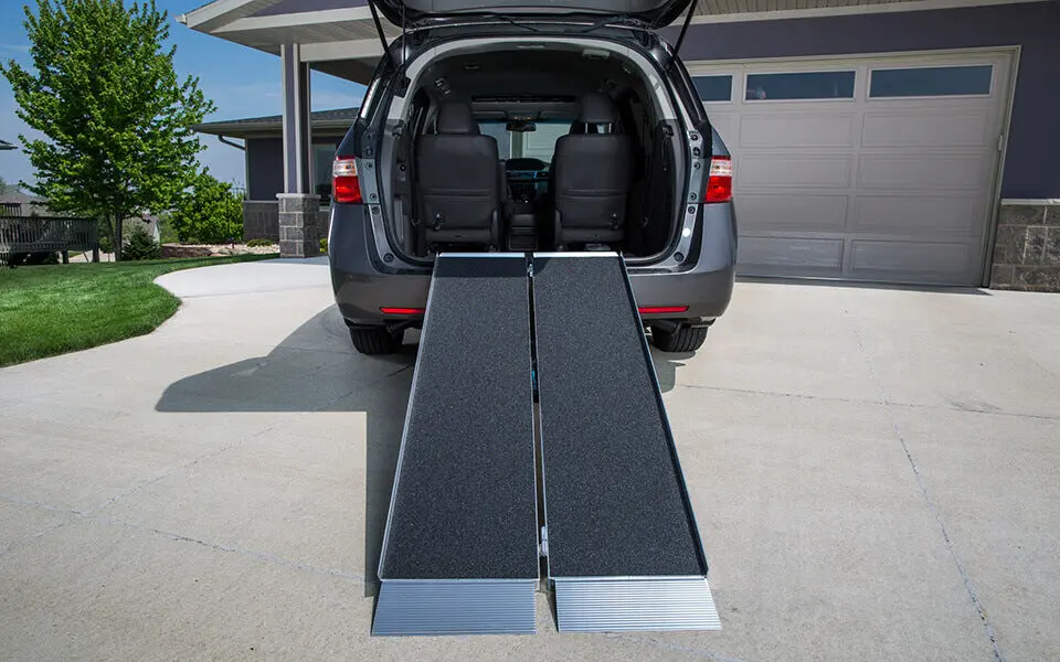 Ez-Access Trifold Advantage Series Ramp 1