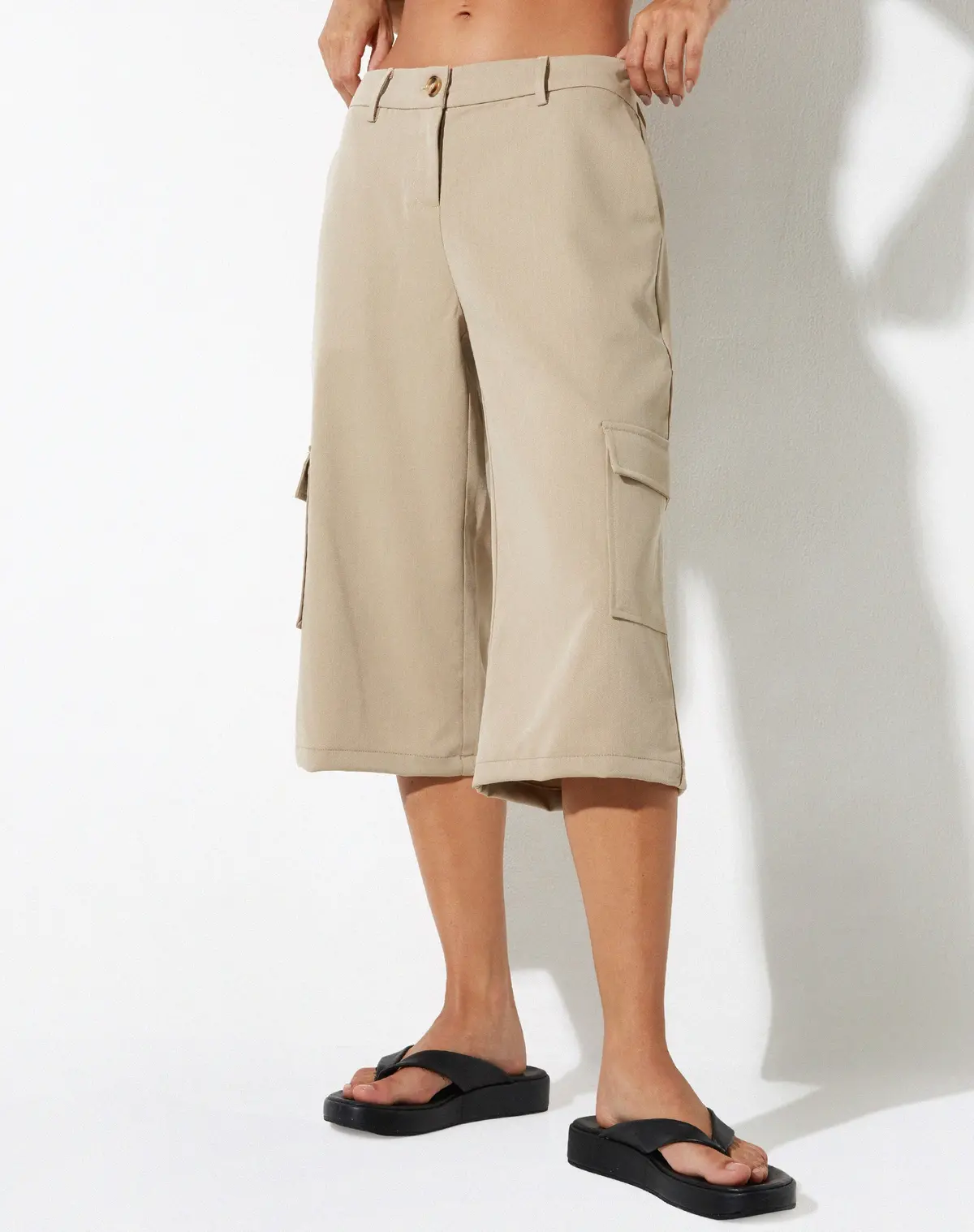 Yungmi Short In Soft Tailoring Tan 1