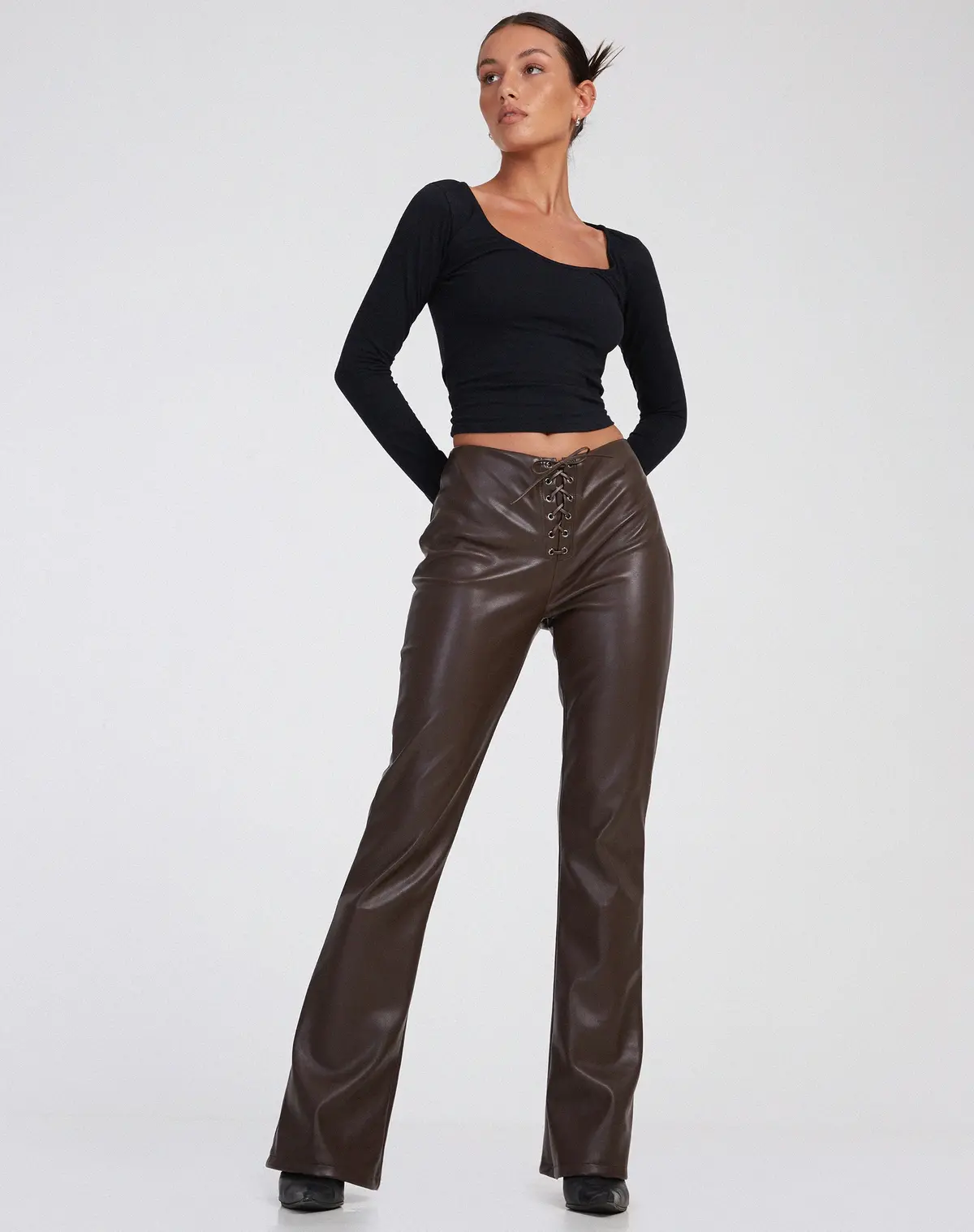 Zinam Flared Leg Trouser In Pu Brown 1