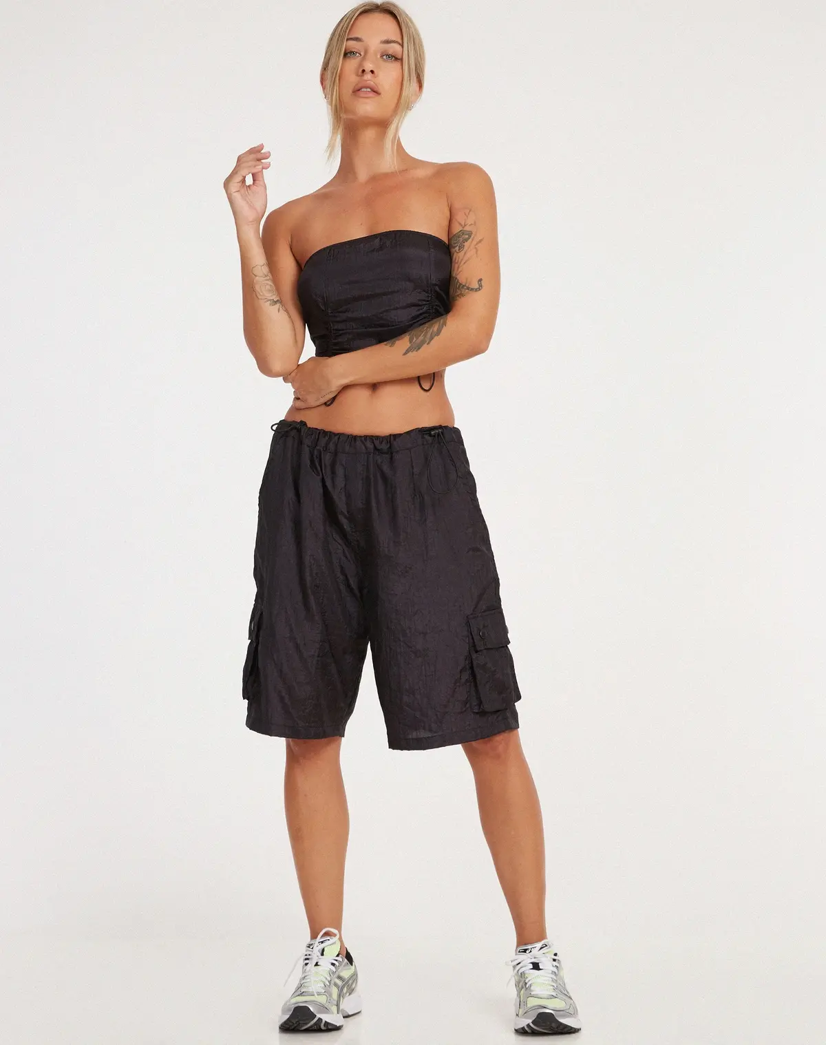 Tenchi Short In Parachute Black 1