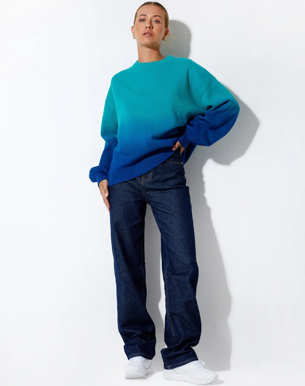 Akari Jumper In Gradient Blue 5