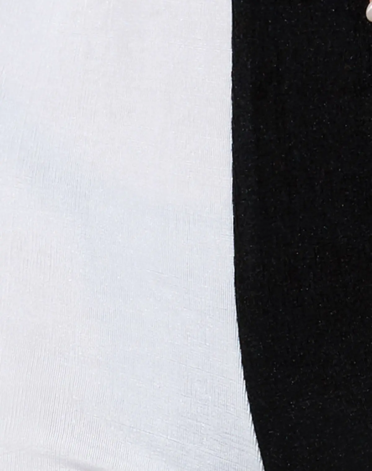 Sarah Crop Top In Crepe Black And White 6