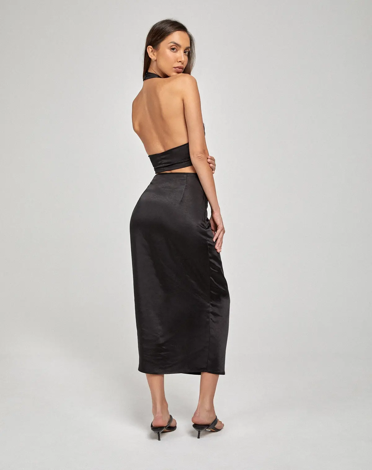 Gardy Midi Skirt In Satin Black 4