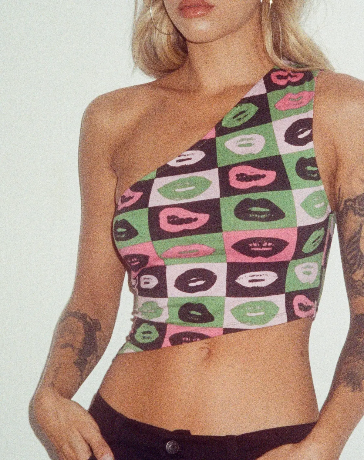 Bayva Crop Top In Lips Green 1
